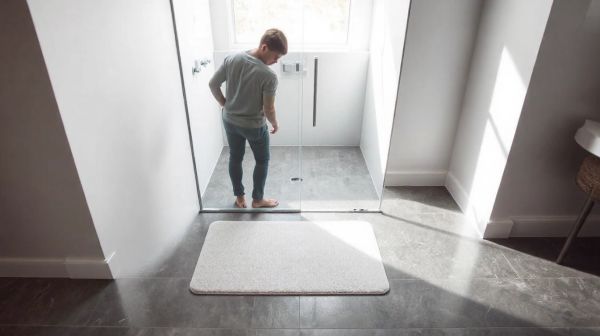 Top 5 critères pour sélectionner un tapis de douche sécuritaire