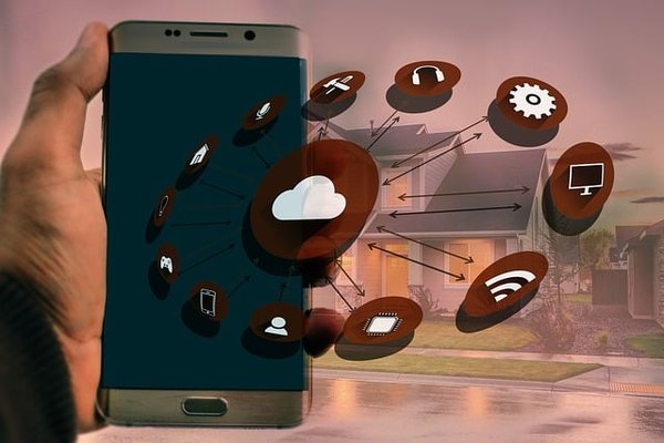 Top 5 des pratiques pour rendre votre maison connectée plus écologique